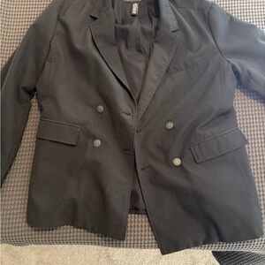 Elegant Black Double-Breasted Blazer